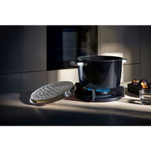 Load image into Gallery viewer, Fusiontec Aromatic Black High Casserole with Lid 24 Cm
